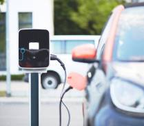 Lademöglichkeit für E-Auto: Anspruch des Mieters